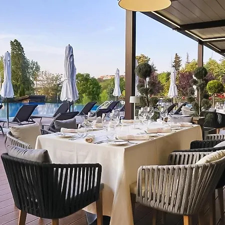 아파트 Santa Marina - Designer With Sea View Terrace & Pools 소조폴