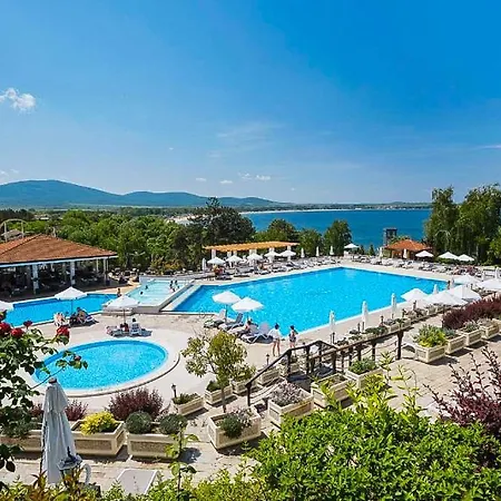 Santa Marina - Designer With Sea View Terrace & Pools *