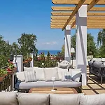 Santa Marina - Designer With Sea View Terrace & Pools Sozopol