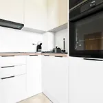 Santa Marina - Designer With Sea View Terrace & Pools Apartment