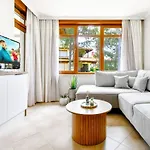 Santa Marina - Designer With Sea View Terrace & Pools Apartment