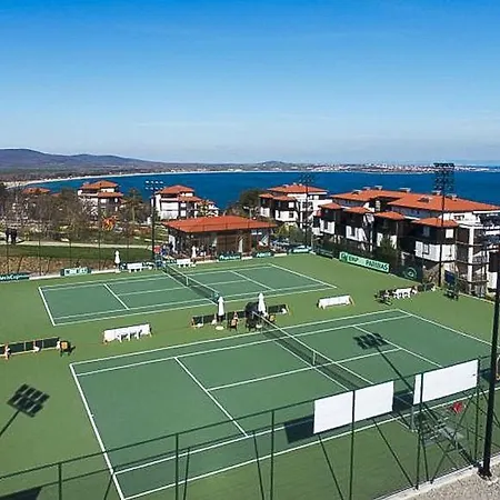 Santa Marina - Designer With Sea View Terrace & Pools Созопол