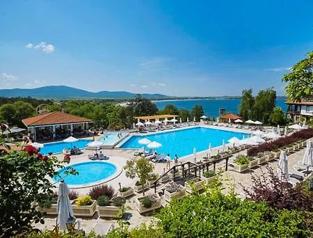 Santa Marina - Designer With Sea View Terrace & Pools *
