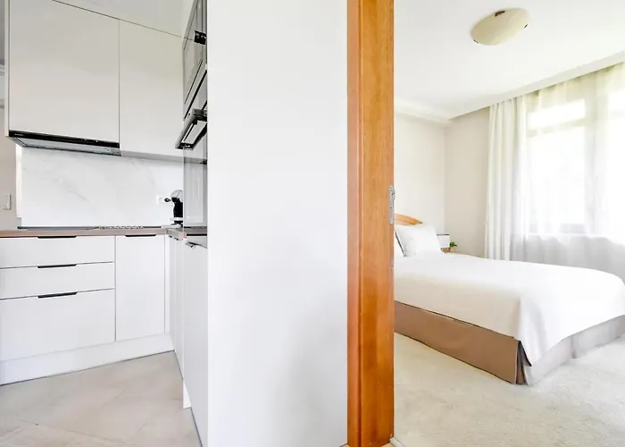 Santa Marina - Designer With Sea View Terrace & Pools 아파트 소조폴